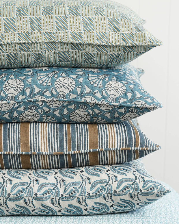 Sikar Walnut Pillow