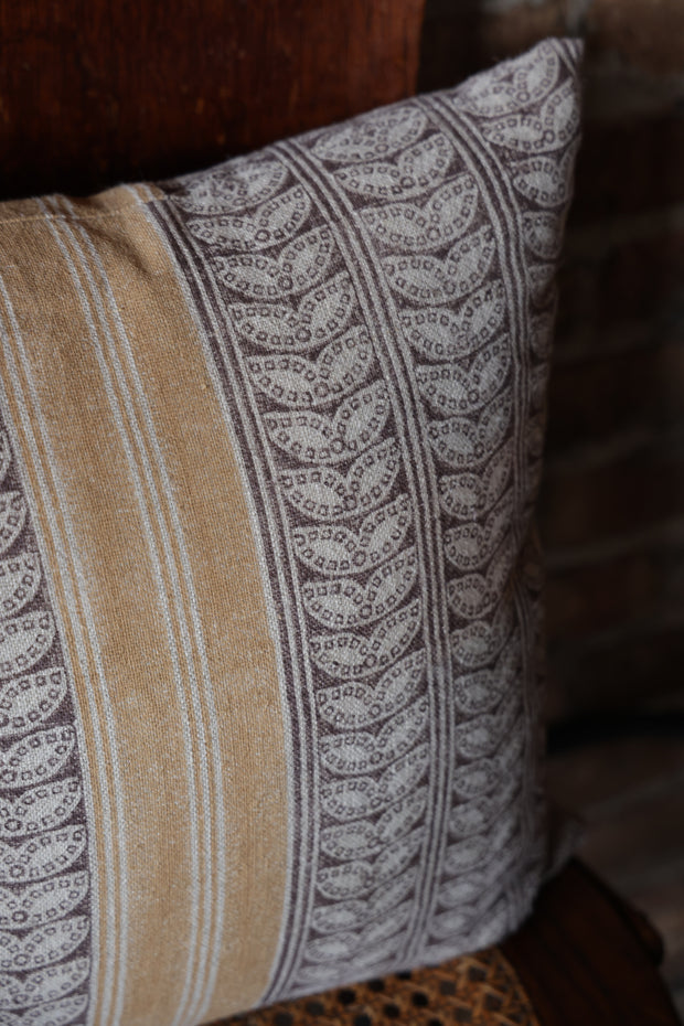 Majhi Coco Pillow