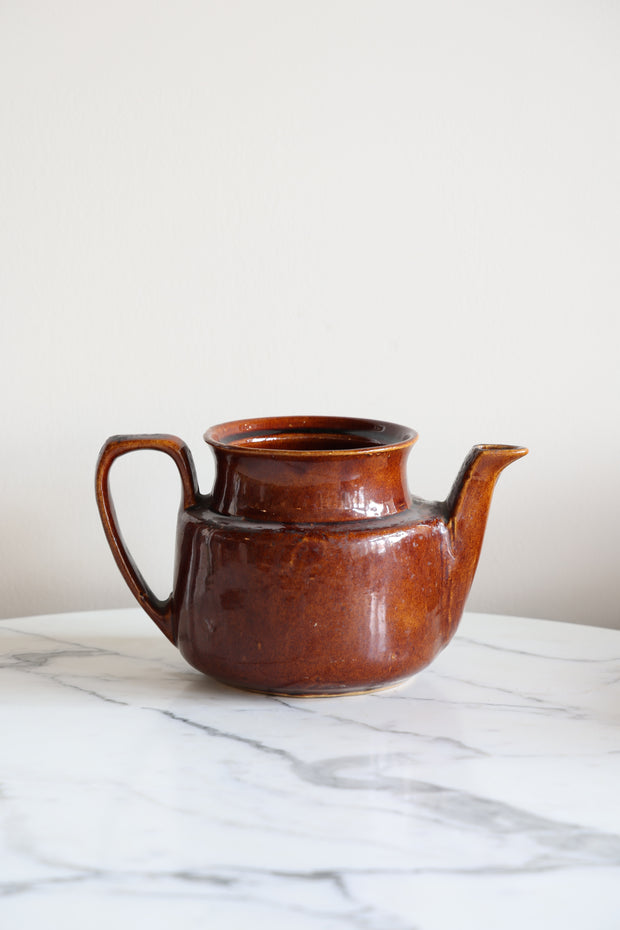 Ceramic Teapot W/Handle