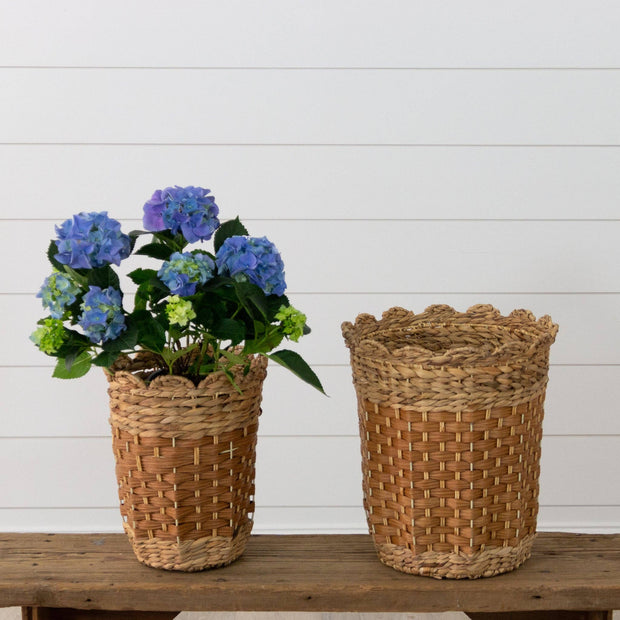 Scalloped Woven Basket