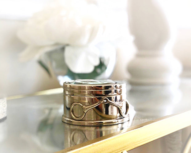 Equestrian Bit Magnifying Box