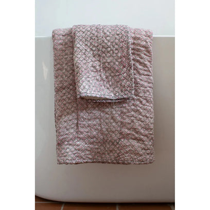 Classic Hand Towel - Moss Pebble