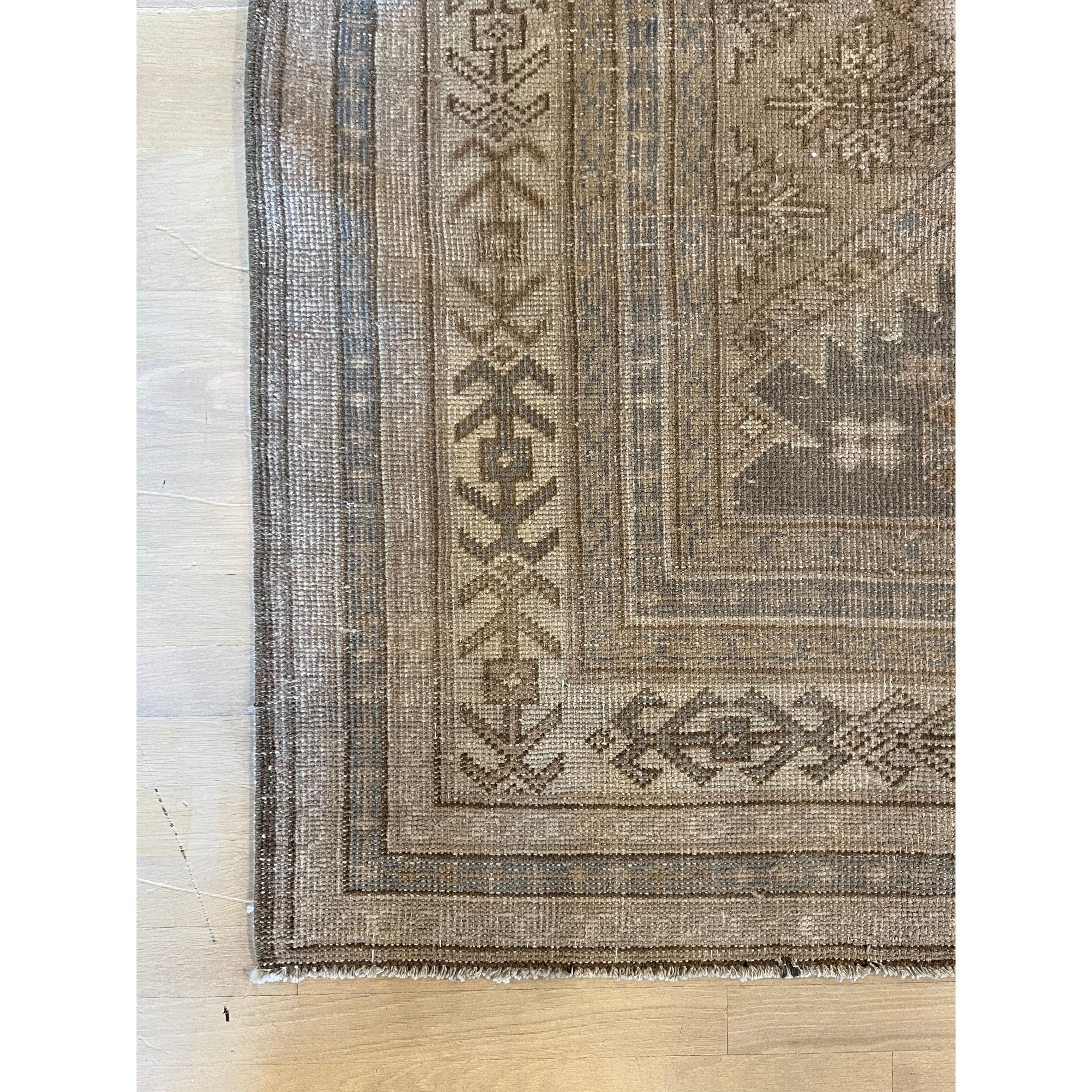 Sivas Rug - 7'11 x 10'11