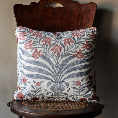 Osborne Pillow
