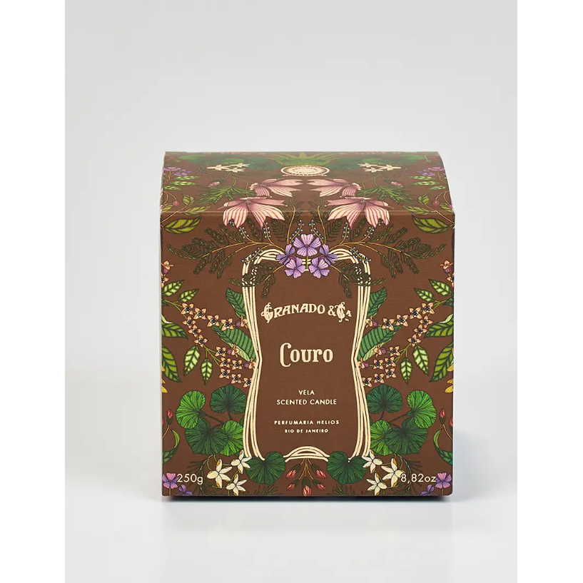 Couro Scented Candle