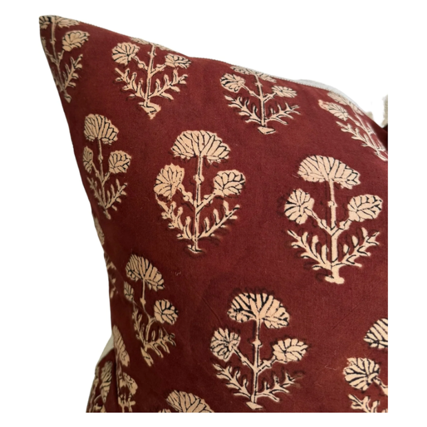 22" x 22" Designer Tiagrd Pillow in Floral