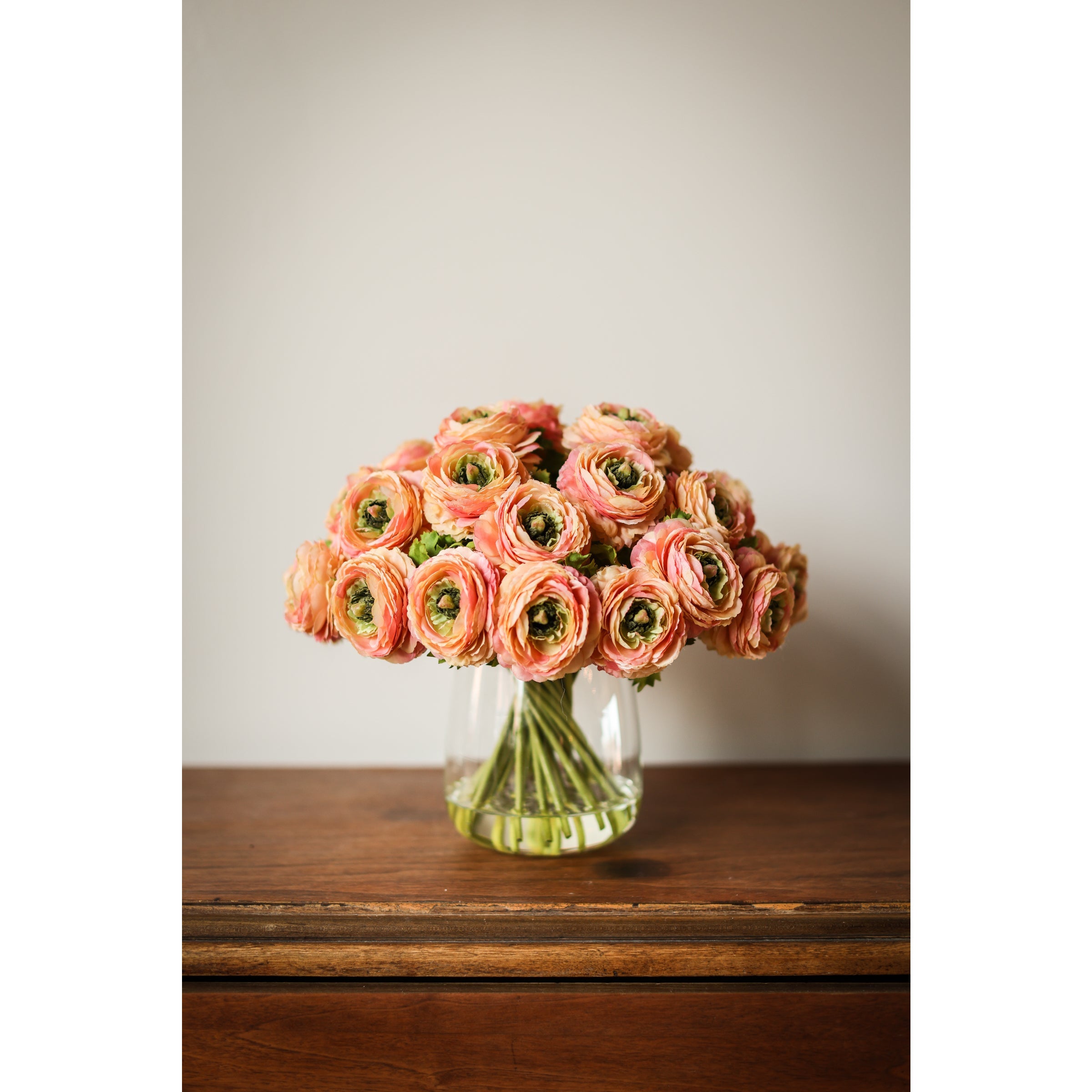 Ranunculus Bouquet - Peach