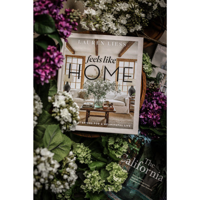 Feels Like Home: Relaxed Interiors for a Meaningful Life - Lauren Leiss